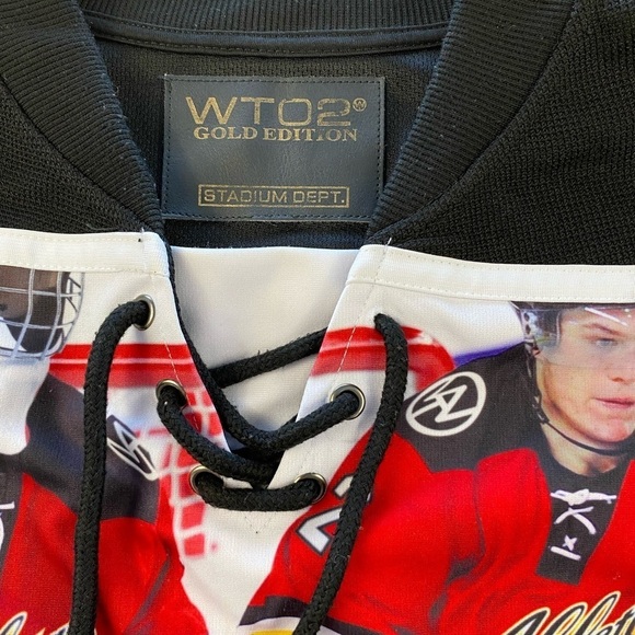 WT02 Gold Edition Jersey Large (DI) - Picture 9 of 10